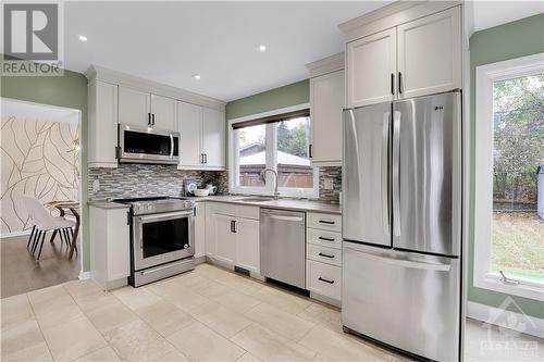 1790 Kilborn Avenue, Ottawa, ON - Indoor Photo Showing Kitchen With Stainless Steel Kitchen