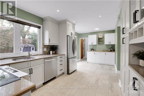 1790 Kilborn Avenue, Ottawa, ON - Indoor Photo Showing Kitchen With Stainless Steel Kitchen