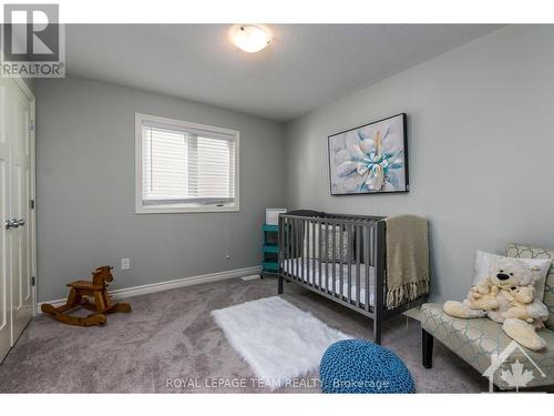 656 Parade Drive, Ottawa, ON - Indoor Photo Showing Bedroom