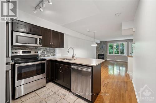 75 Strathaven, Ottawa, ON - Indoor Photo Showing Kitchen With Double Sink