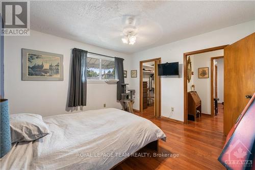 151 Granville Street, Ottawa, ON - Indoor Photo Showing Bedroom