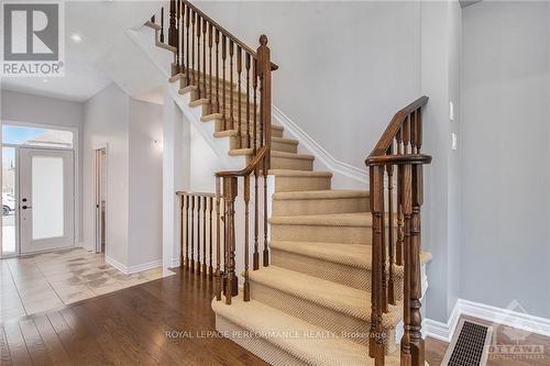 635 Whitecliffs Avenue, Ottawa, ON - Indoor Photo Showing Other Room