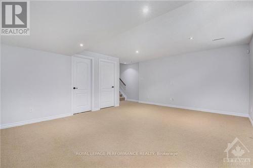 635 Whitecliffs Avenue, Ottawa, ON - Indoor Photo Showing Other Room