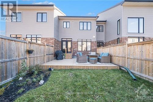 635 Whitecliffs Avenue, Ottawa, ON - Outdoor With Deck Patio Veranda With Exterior