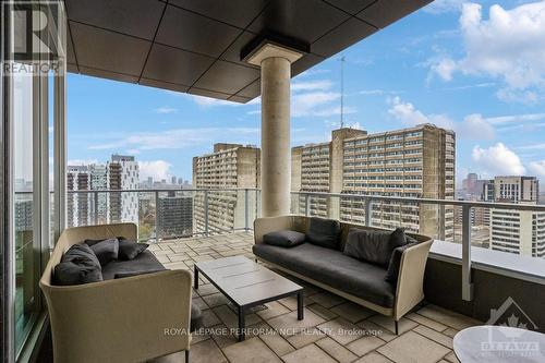 813 - 255 Bay Street, Ottawa, ON - Outdoor With Balcony With Exterior