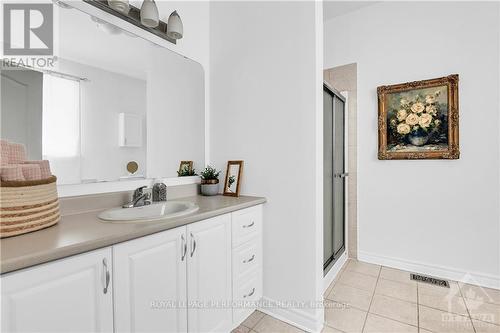 518 Golden Sedge Way, Ottawa, ON - Indoor Photo Showing Bathroom