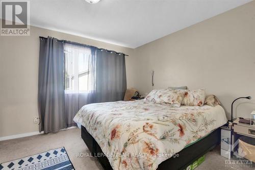 8 Calaveras Avenue, Ottawa, ON - Indoor Photo Showing Bedroom