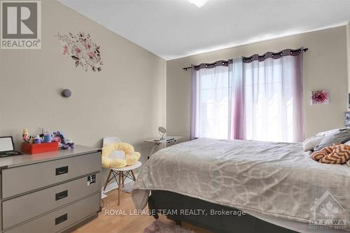 8 Calaveras Avenue, Ottawa, ON - Indoor Photo Showing Bedroom