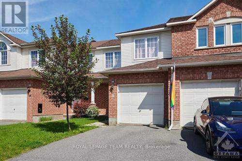 8 Calaveras Avenue, Ottawa, ON - Outdoor