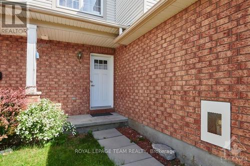 8 Calaveras Avenue, Ottawa, ON - Outdoor With Exterior