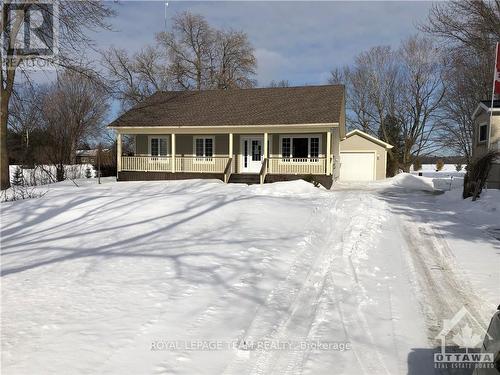 1840 County Road 2 Road, Edwardsburgh/Cardinal, ON - Outdoor With Facade