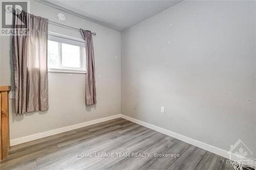 208 Bell Street, Arnprior, ON - Indoor Photo Showing Other Room