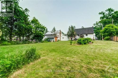 208 Bell Street, Arnprior, ON - Outdoor