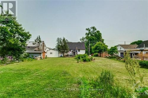 208 Bell Street, Arnprior, ON - Outdoor