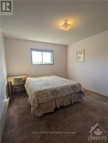 9993 Highway 60, North Algona Wilberforce, ON - Indoor Photo Showing Bedroom