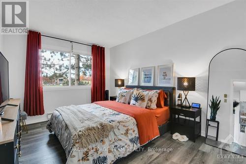 204 - 212 Viewmount Drive, Ottawa, ON - Indoor Photo Showing Bedroom