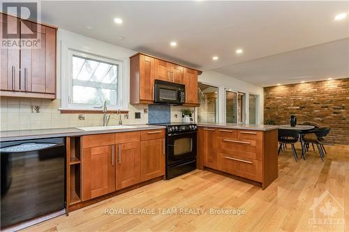 12 Pellan Crescent, Ottawa, ON - Indoor Photo Showing Kitchen