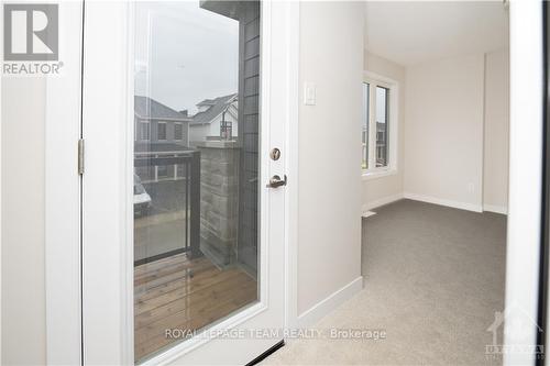 367 Peninsula Road, Ottawa, ON - Indoor Photo Showing Other Room