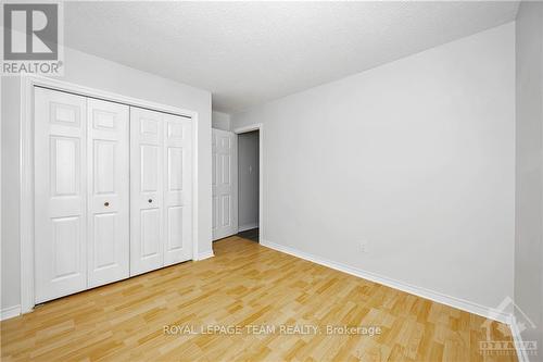 697 Oak Creek Road, Ottawa, ON - Indoor Photo Showing Other Room