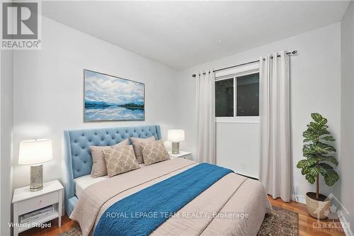 697 Oak Creek Road, Ottawa, ON - Indoor Photo Showing Bedroom