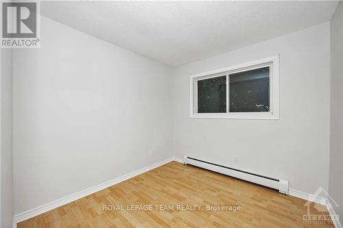 697 Oak Creek Road, Ottawa, ON - Indoor Photo Showing Other Room