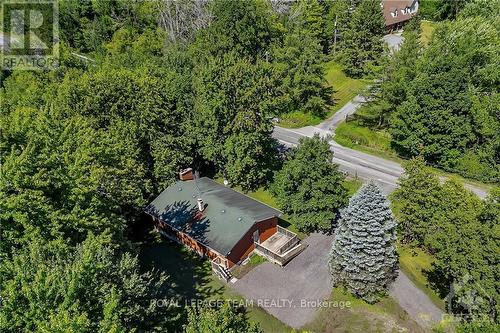 697 Oak Creek Road, Ottawa, ON - Outdoor