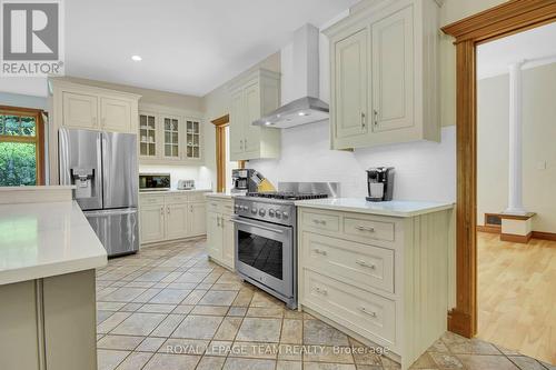 1465 Squire Drive, Ottawa, ON - Indoor Photo Showing Kitchen