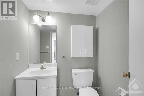 209 - 2625 Regina Street, Ottawa, ON - Indoor Photo Showing Bathroom