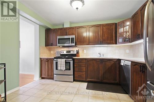 2091 Hiboux Street, Ottawa, ON - Indoor Photo Showing Kitchen