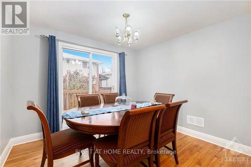 917 Pinecrest Road, Ottawa, ON - Indoor Photo Showing Dining Room