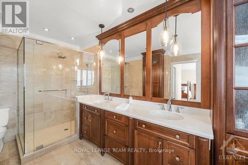 33 Durham, Ottawa, ON - Indoor Photo Showing Bathroom