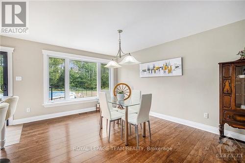 450 Big Horn Way, Ottawa, ON - Indoor Photo Showing Dining Room