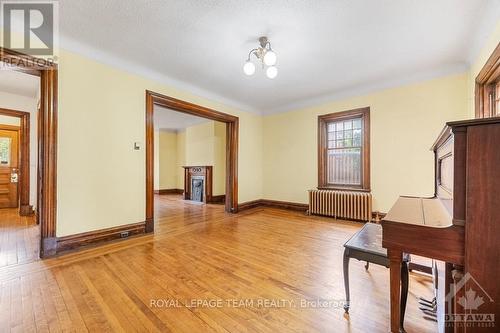 198 Cobourg Street, Ottawa, ON - Indoor Photo Showing Other Room