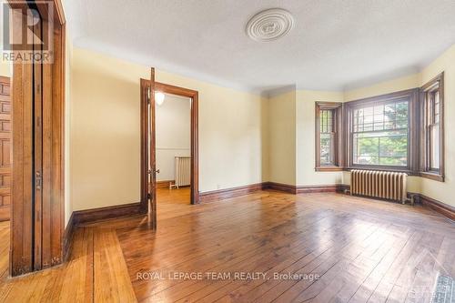 198 Cobourg Street, Ottawa, ON - Indoor Photo Showing Other Room