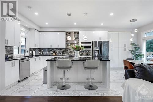 771 Fiddlehead Street, Ottawa, ON - Indoor Photo Showing Kitchen With Upgraded Kitchen