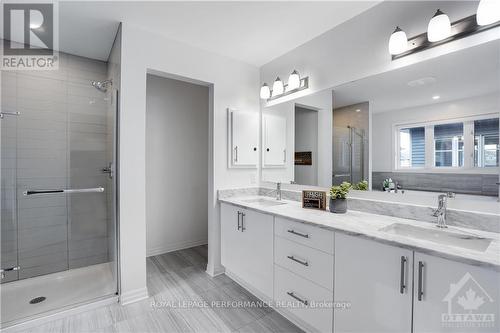 771 Fiddlehead Street, Ottawa, ON - Indoor Photo Showing Bathroom