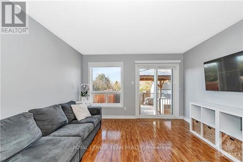 478 Honeyborne Street, Mississippi Mills, ON - Indoor Photo Showing Living Room