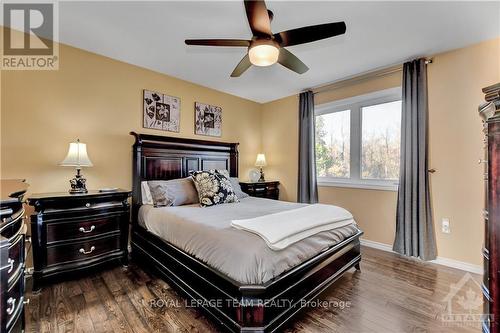 424 Hyndman Road, Edwardsburgh/Cardinal, ON - Indoor Photo Showing Bedroom