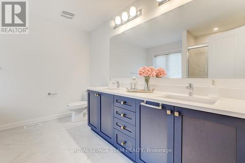 218 Calvington Avenue, Ottawa, ON - Indoor Photo Showing Bathroom