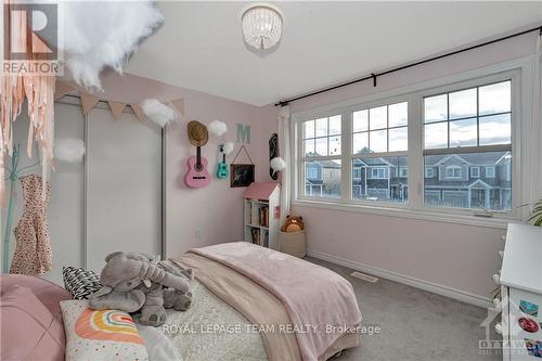 100 Burbot Street, Ottawa, ON - Indoor Photo Showing Bedroom