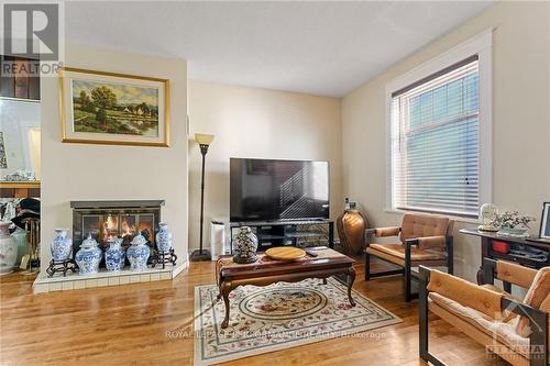 453 Slater Street, Ottawa, ON - Indoor Photo Showing Living Room With Fireplace