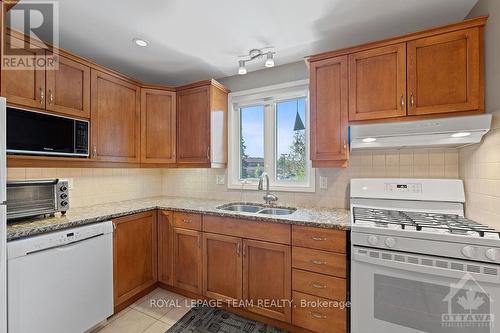 1132 Sugarbush Court, Ottawa, ON - Indoor Photo Showing Kitchen With Double Sink