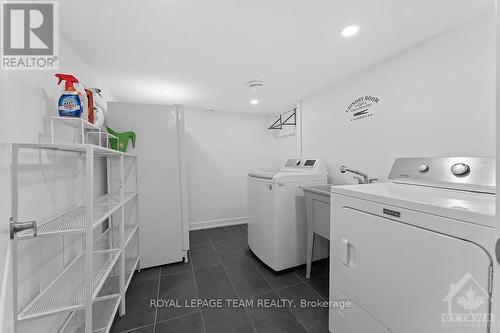 1132 Sugarbush Court, Ottawa, ON - Indoor Photo Showing Laundry Room