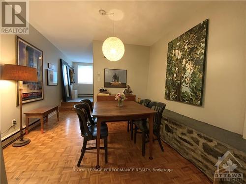 142 St Andrew Street, Ottawa, ON - Indoor Photo Showing Dining Room