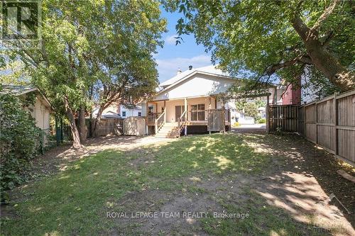 100 Elmsley Street N, Smiths Falls, ON - Outdoor With Deck Patio Veranda