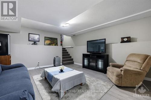 49 Mccallum Drive, Mcnab/Braeside, ON - Indoor Photo Showing Living Room