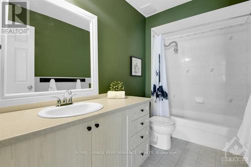 3346 Mccarthy Road, Ottawa, ON - Indoor Photo Showing Bathroom