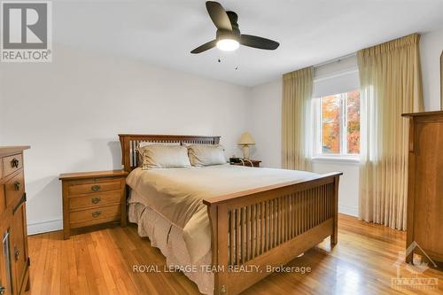 128&130 Bayswater Avenue, Ottawa, ON - Indoor Photo Showing Bedroom