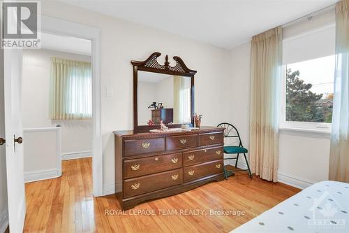 128&130 Bayswater Avenue, Ottawa, ON - Indoor Photo Showing Bedroom