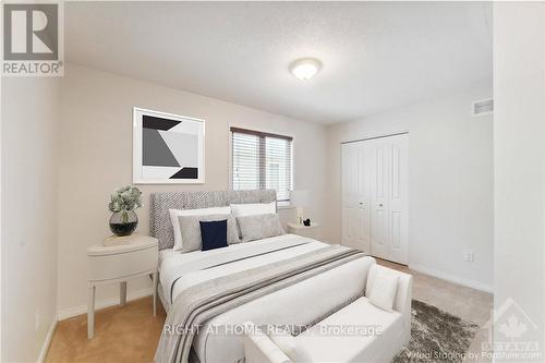 126 Strathcarron Crescent, Ottawa, ON - Indoor Photo Showing Bedroom